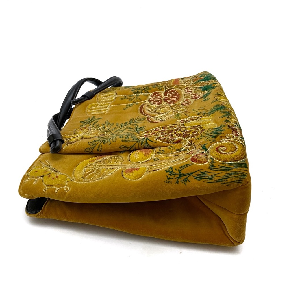 Vintage Velvet Mushroom Embroidered Purse - Picture 11 of 14